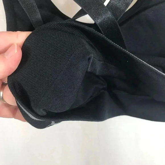 Puma Letter Logo Cross Back Sports Bra - Picture 6 of 7